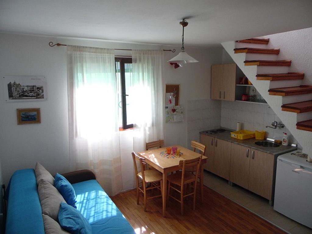 Apartment Vracar Belgrad Exteriör bild