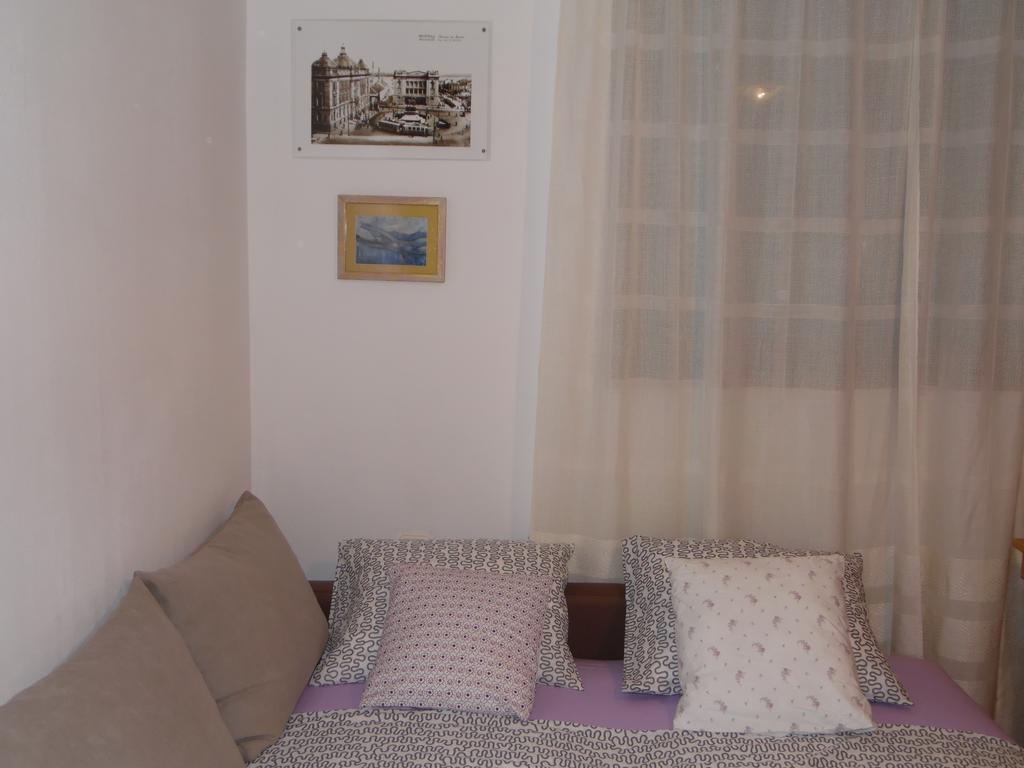 Apartment Vracar Belgrad Rum bild