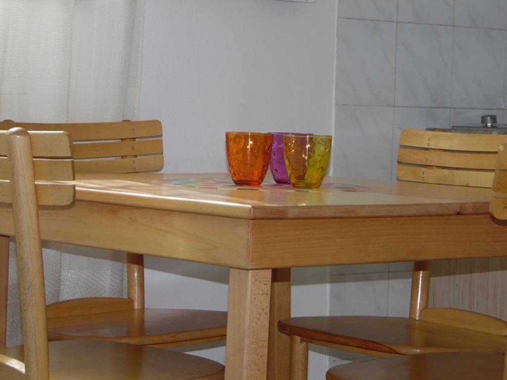 Apartment Vracar Belgrad Rum bild