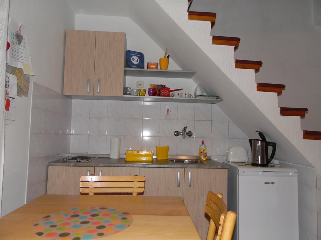 Apartment Vracar Belgrad Exteriör bild
